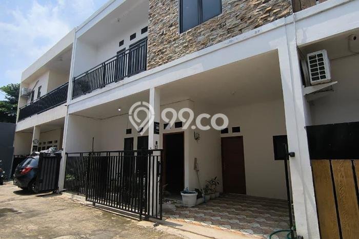 Jual Rumah Bagus Siap Huni LB 110m2 di Duren Sawit, Jakarta Timur Jual Rumah Bagus Siap Huni LB 110m2 di Duren Sawit, Jakarta Timur