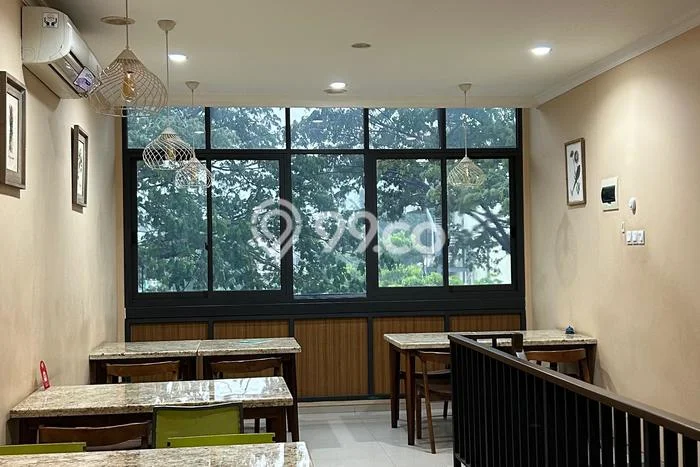LOKASI PREMIUM! Ruko Kawasan Bintaro, Luas 70m², Lokasi Niaga LOKASI PREMIUM! Ruko Kawasan Bintaro, Luas 70m², Lokasi Niaga