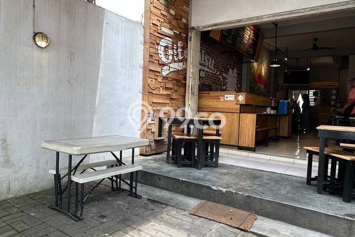 Ruko Dijual Lokasi Stratagis di Klojen Malang Cocok untuk Investasi Ruko Dijual Lokasi Stratagis di Klojen Malang Cocok untuk Investasi