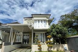 LOKASI STRATEGIS! Vila di Batu, Area 131m2m², Lokasi Prima LOKASI STRATEGIS! Vila di Batu, Area 131m2m², Lokasi Prima