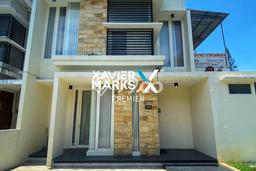 Vila Kawasan Batu, Area 189m2m², Akses Mudah Pusat Kota Vila Kawasan Batu, Area 189m2m², Akses Mudah Pusat Kota