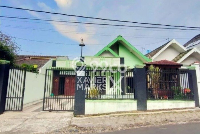 Vila Strategis Kawasan , Area 282m2m², Area Asri Vila Strategis Kawasan , Area 282m2m², Area Asri