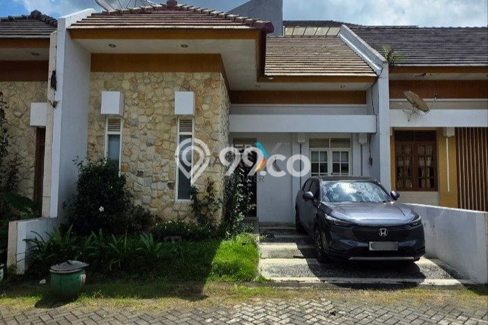 Vila Asri di , Area 105m2m², View Indah sekitar Vila Asri di , Area 105m2m², View Indah sekitar