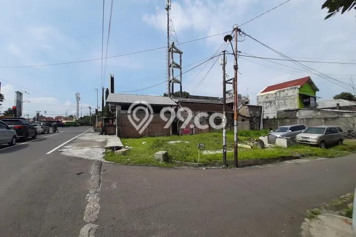 Tanah Dijual Lokasi Banjarsari, Solo Luas 375m2 Legalitas Aman Tanah Dijual Lokasi Banjarsari, Solo Luas 375m2 Legalitas Aman