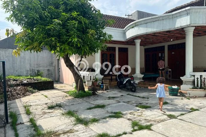 Jual Rumah Favorit Siap Huni LB 450m2 di Jebres, Solo Jual Rumah Favorit Siap Huni LB 450m2 di Jebres, Solo