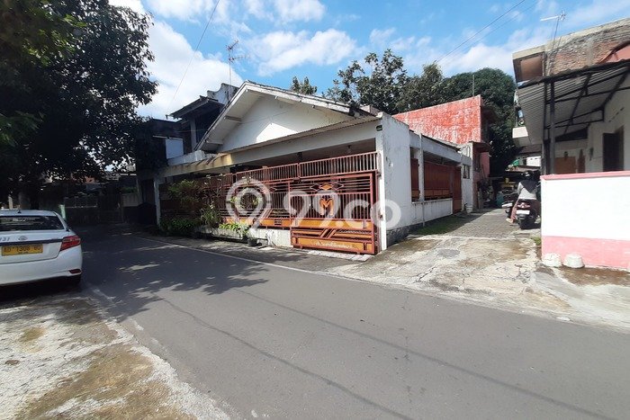 Rumah Modern Cantik 4 Kamar Bisa Langsung Pindah di Banjarsari Rumah Modern Cantik 4 Kamar Bisa Langsung Pindah di Banjarsari