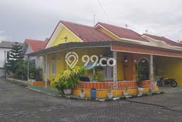 Rumah Strategis Modern Lb 180m2 di Gentan, Solo Rumah Strategis Modern Lb 180m2 di Gentan, Solo