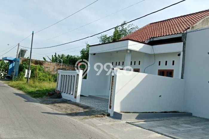 Rumah Budget Favorit Siap Huni Area Gatak LT 110m2 Rumah Budget Favorit Siap Huni Area Gatak LT 110m2