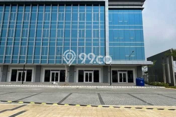 Unit Komersial Disewakan di Jakarta Utara Area Strategis Harga Kompetitif Unit Komersial Disewakan di Jakarta Utara Area Strategis Harga Kompetitif
