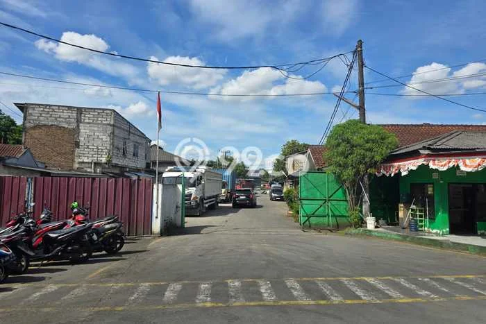 Gudang untuk Disewa di Pusat Tangerang Luas Bangunan 10000m2 Gudang untuk Disewa di Pusat Tangerang Luas Bangunan 10000m2