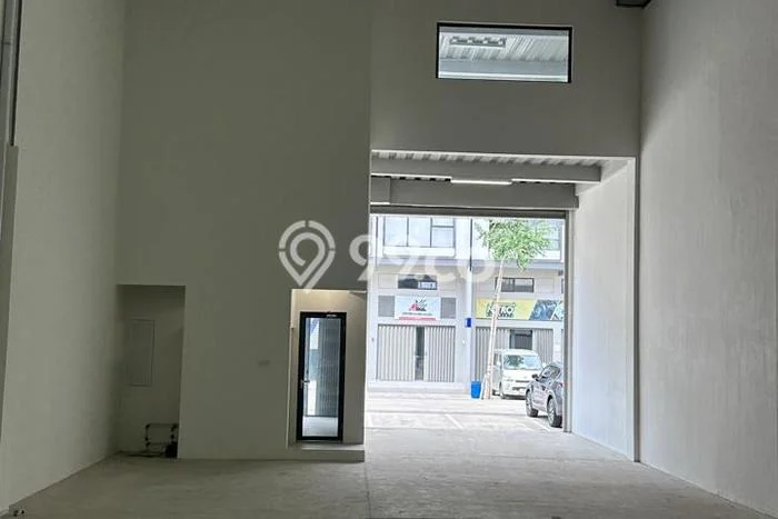 Gudang disewakan lokasi strategis Benda Tangerang 204m2 Gudang disewakan lokasi strategis Benda Tangerang 204m2