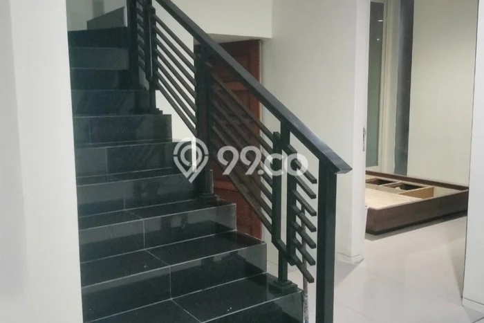 Rumah di Citraland, 4 KT, Design Modern, Luas 171m2m² Bangunan 210m2m² Rumah di Citraland, 4 KT, Design Modern, Luas 171m2m² Bangunan 210m2m²