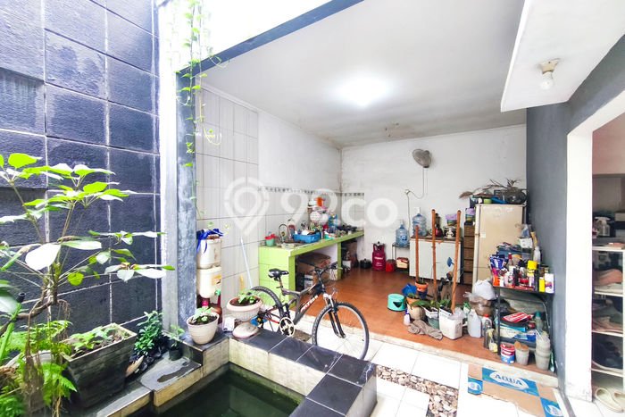 For Sale Rumah 3 Kamar Lokasi Ideal Bagus dan Strategis di Serpong For Sale Rumah 3 Kamar Lokasi Ideal Bagus dan Strategis di Serpong