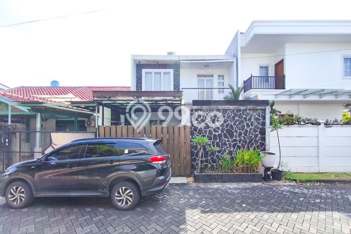 Dijual Rumah Mewah Megah Dengan View Cantik di Puri Indah, Jakarta Barat Dijual Rumah Mewah Megah Dengan View Cantik di Puri Indah, Jakarta Barat
