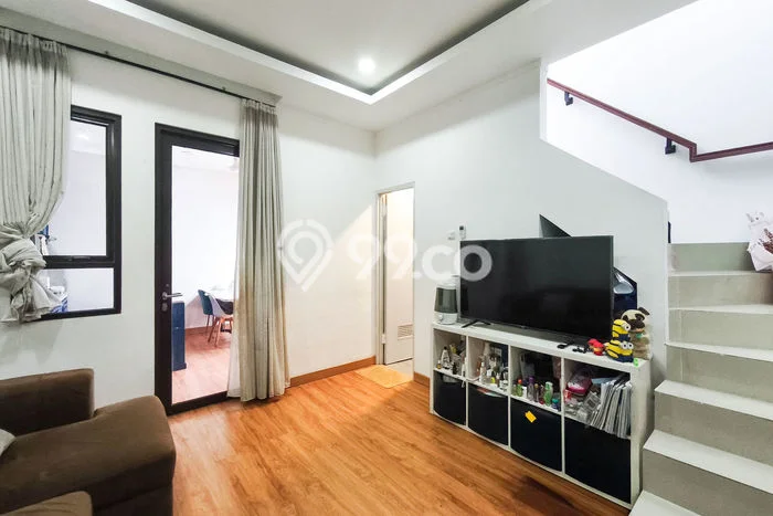 Rumah Luas Asri 2 KT Siap Pakai di Bekasi Bekasi Rumah Luas Asri 2 KT Siap Pakai di Bekasi Bekasi