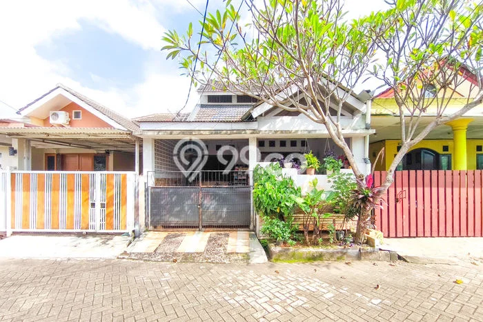 Jual Rumah Favorit Siap Huni LB 150m2 di Pamulang, Tangerang Selatan Jual Rumah Favorit Siap Huni LB 150m2 di Pamulang, Tangerang Selatan