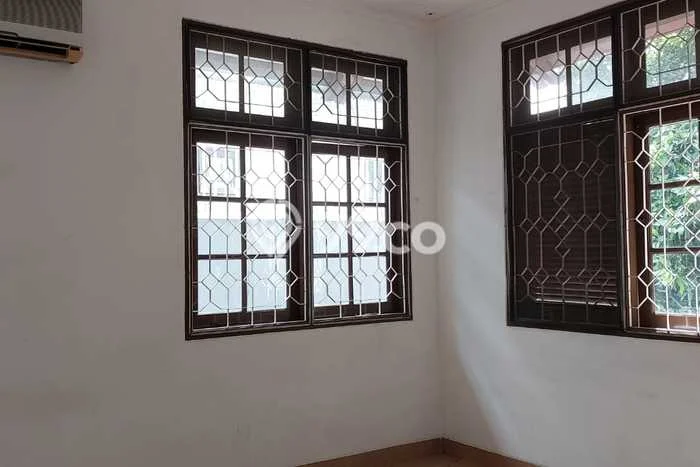 Rumah sewa siap pakai 5 Kamar Tidur di Katulampa, Bogor Rumah sewa siap pakai 5 Kamar Tidur di Katulampa, Bogor