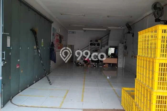 Ruko Disewa di Bogor dengan LB 600m2 Area Komersial Ramai Ruko Disewa di Bogor dengan LB 600m2 Area Komersial Ramai