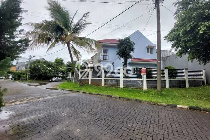 Disewakan! Rumah 5 Kamar Tidur &
3 Kamar Mandi di cimahpar, Bogor Disewakan! Rumah 5 Kamar Tidur &
3 Kamar Mandi di cimahpar, Bogor