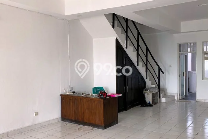 Ruko disewakan lokasi strategis Babakan Madang Bogor 134m2 Ruko disewakan lokasi strategis Babakan Madang Bogor 134m2