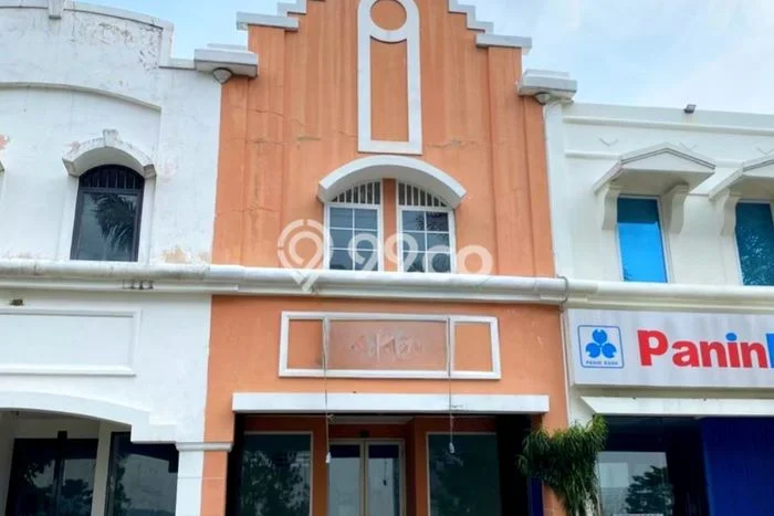 Ruko disewakan lokasi strategis Babakan Madang Bogor 134m2 Ruko disewakan lokasi strategis Babakan Madang Bogor 134m2