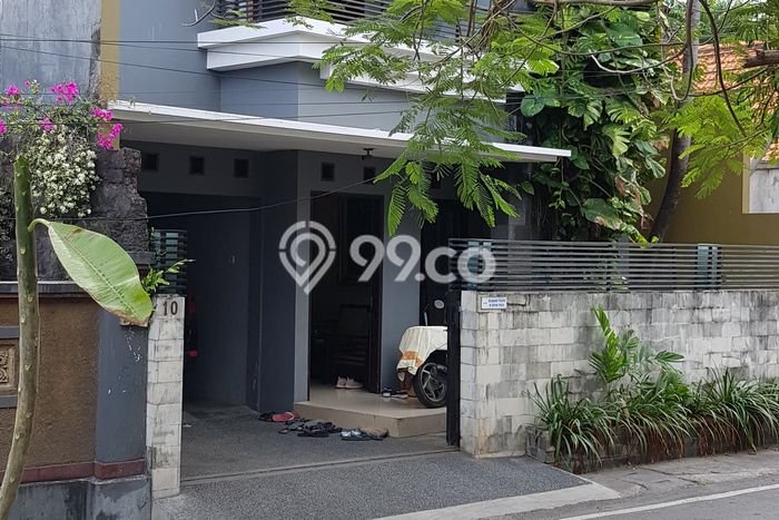 Rumah Minimalis 5 Kamar LT 140m2 di Renon Rumah Minimalis 5 Kamar LT 140m2 di Renon