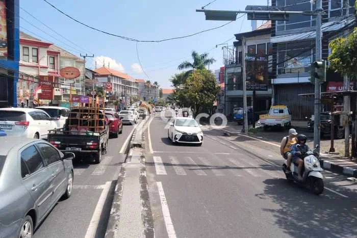 Untuk Disewa Tanah di Denpasar Barat Luas 3235m2 SHM Untuk Disewa Tanah di Denpasar Barat Luas 3235m2 SHM