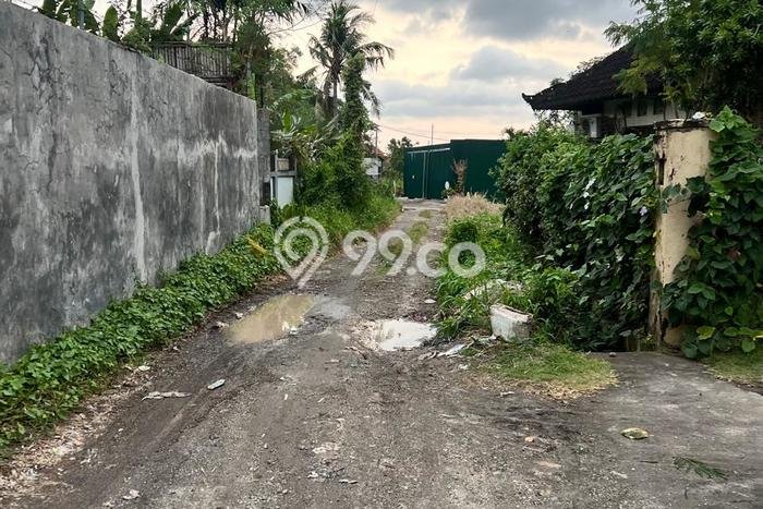 Tanah Dijual di Badung Seluas 758m2 Strategis Tanah Dijual di Badung Seluas 758m2 Strategis