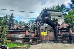 Rumah Eksklusif Dijual LT 766m2 di Kediri, Tabanan Rumah Eksklusif Dijual LT 766m2 di Kediri, Tabanan