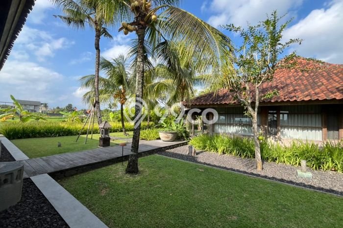 Vila di , Luas 1960m2m², Dekat ke Pusat Kota Vila di , Luas 1960m2m², Dekat ke Pusat Kota