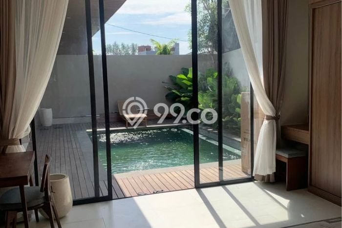 Vila Terawat Kawasan Tanah Lot, Luas 210m², Posisi Strategis dengan akses bagus Vila Terawat Kawasan Tanah Lot, Luas 210m², Posisi Strategis dengan akses bagus