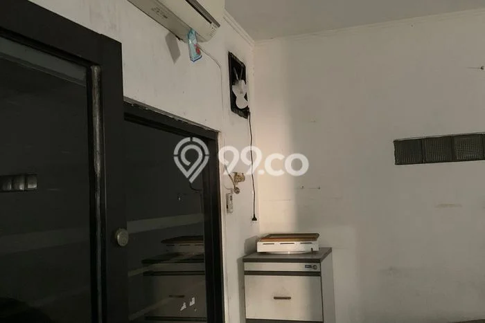 Unit Ruko Disewakan di Tangerang Kota di Area Ramai & Strategis Unit Ruko Disewakan di Tangerang Kota di Area Ramai & Strategis