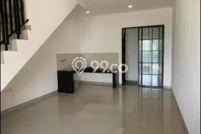 Disewakan Segera Rumah Kondisi Baik di Area Cipondoh, Tangerang Disewakan Segera Rumah Kondisi Baik di Area Cipondoh, Tangerang