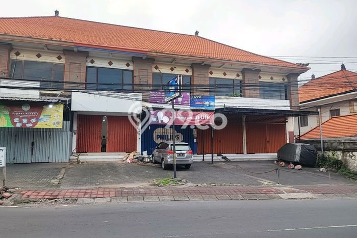 For Rent Ruko Area Komersial Kawasan Kerobokan Kaja, Luas 120m², Siap Usaha For Rent Ruko Area Komersial Kawasan Kerobokan Kaja, Luas 120m², Siap Usaha