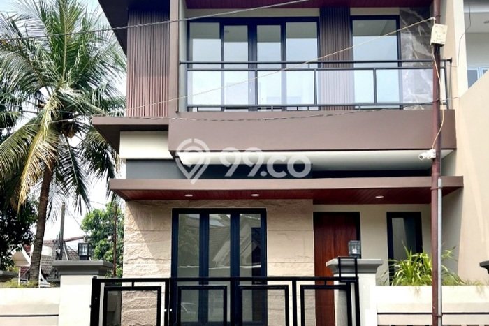 Rumah Modern LB/LT 193m2/145m2 Dijual di Villa Melati Mas, Tangerang Selatan Rumah Modern LB/LT 193m2/145m2 Dijual di Villa Melati Mas, Tangerang Selatan