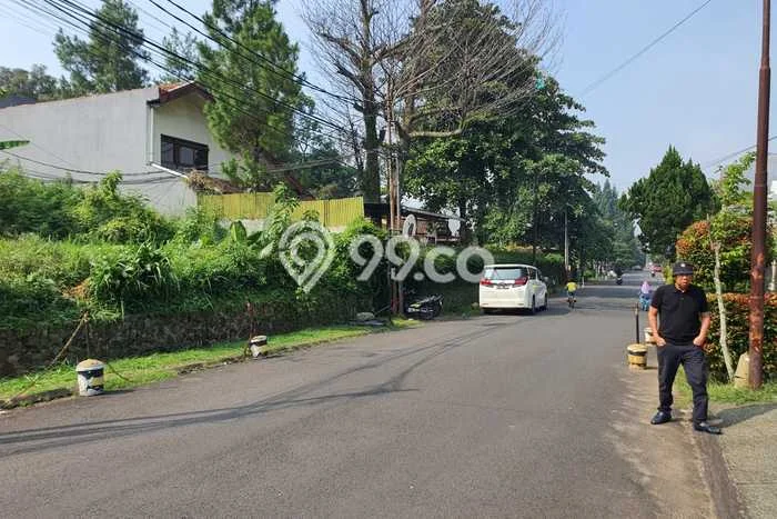 Tanah Dijual Lokasi Coblong, Bandung Luas 327m2 Legalitas Aman Tanah Dijual Lokasi Coblong, Bandung Luas 327m2 Legalitas Aman