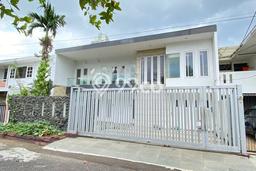 Rumah dengan Lokasi Strategis 5 KT di Ancol, Jakarta Utara Rumah dengan Lokasi Strategis 5 KT di Ancol, Jakarta Utara