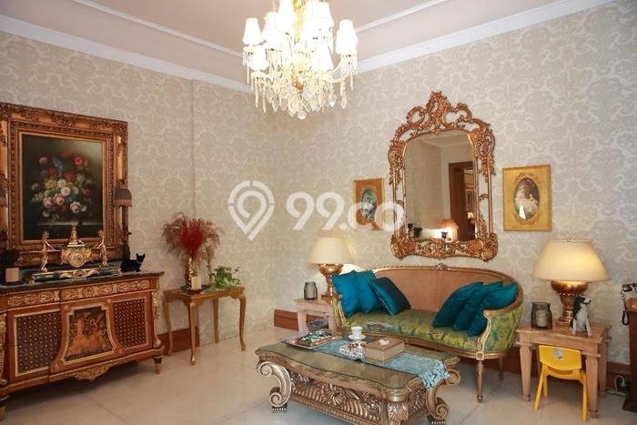 Siap Huni Hunian Elit 5 Kamar di Menteng Dekat ke Mana Saja Siap Huni Hunian Elit 5 Kamar di Menteng Dekat ke Mana Saja