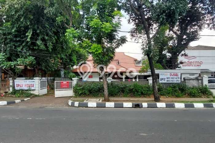 Rumah Elit LB 600m2 Siap Huni Desain Elegan di Pondok Indah, Jakarta Selatan Rumah Elit LB 600m2 Siap Huni Desain Elegan di Pondok Indah, Jakarta Selatan