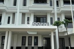 For Sale! Premium House LT 126m2 Desain Modern di Alam Sutera For Sale! Premium House LT 126m2 Desain Modern di Alam Sutera