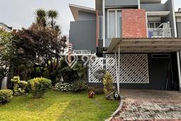 Rumah Luxury Modern Siap Huni di BSD Delatinos Tangerang Rumah Luxury Modern Siap Huni di BSD Delatinos Tangerang