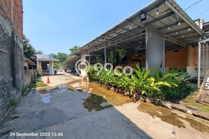 Unit Komersial Dijual di Jatisampurna Bekasi Luas Bangunan 200m2 Unit Komersial Dijual di Jatisampurna Bekasi Luas Bangunan 200m2