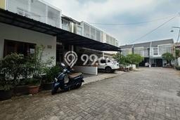 Rumah Luas Asri 4 KT Siap Pakai di Jatibening Bekasi Rumah Luas Asri 4 KT Siap Pakai di Jatibening Bekasi