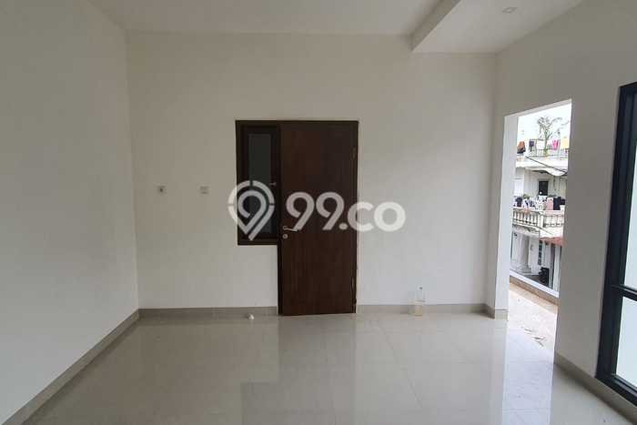 PROMO SPESIAL! Rumah Siap Huni lokasi Jatikarya, Bekasi, Luas 96m² Bangunan 130m² PROMO SPESIAL! Rumah Siap Huni lokasi Jatikarya, Bekasi, Luas 96m² Bangunan 130m²