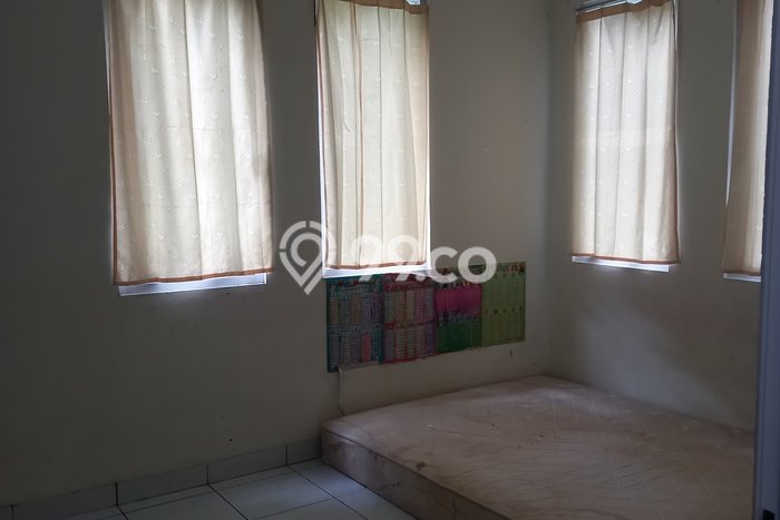 Rumah di Legenda Wisata, 2 KM, Akses Rumah Sakit, Luas 120m² Bangunan 110m² Rumah di Legenda Wisata, 2 KM, Akses Rumah Sakit, Luas 120m² Bangunan 110m²