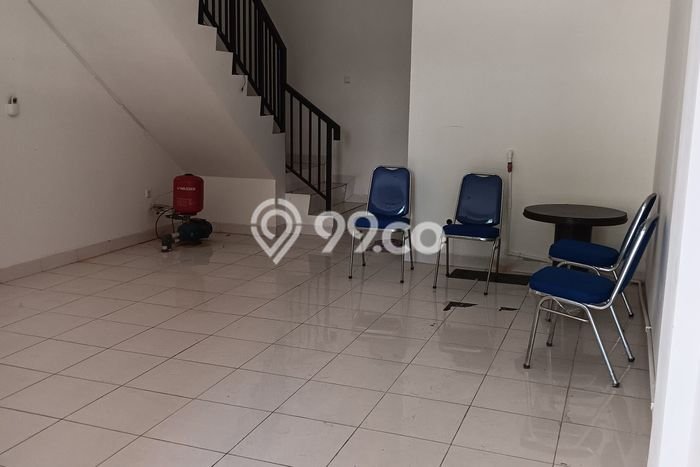 Disewakan Ruko Premium di Cikeas, Luas 90m², Lokasi Komersial, Akses Mudah Disewakan Ruko Premium di Cikeas, Luas 90m², Lokasi Komersial, Akses Mudah