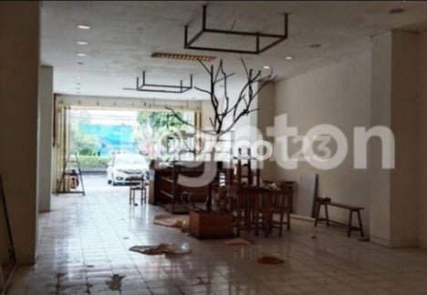 Ruko untuk Disewa di Pusat Sleman Luas Bangunan 120m2 Ruko untuk Disewa di Pusat Sleman Luas Bangunan 120m2