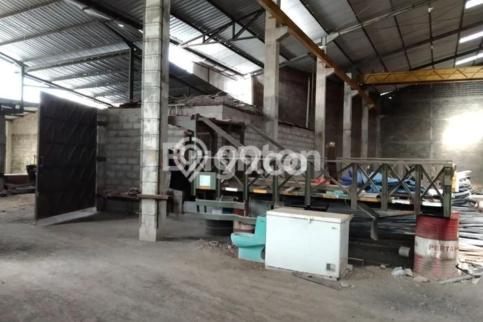 Gudang Dijual di Sleman Sleman dengan LB 2000m2 Gudang Dijual di Sleman Sleman dengan LB 2000m2