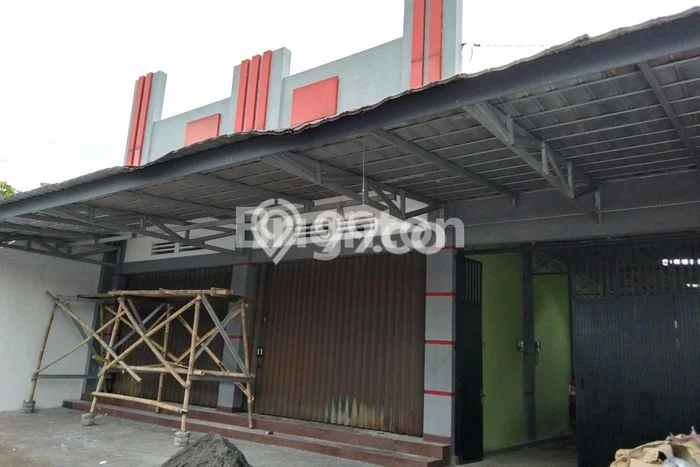 LOKASI BISNIS! Ruko For Rent di Danurejan, Luas 300m², Jalan Utama, Ready Operasional LOKASI BISNIS! Ruko For Rent di Danurejan, Luas 300m², Jalan Utama, Ready Operasional