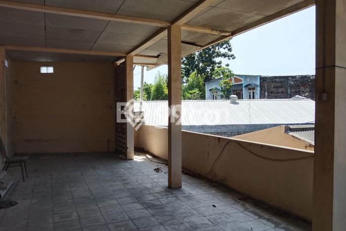 Disewakan Gudang Area Komersial di Sleman, Luas 800m², Siap Operasi Disewakan Gudang Area Komersial di Sleman, Luas 800m², Siap Operasi